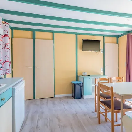 シャレー 6 Personnes Climatise *