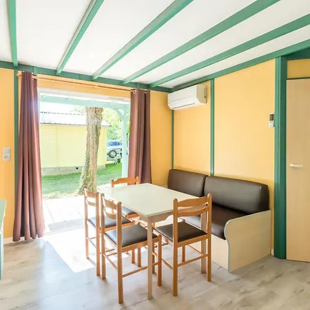 シャレー 6 Personnes Climatise Saint-Martial-de-Nabirat